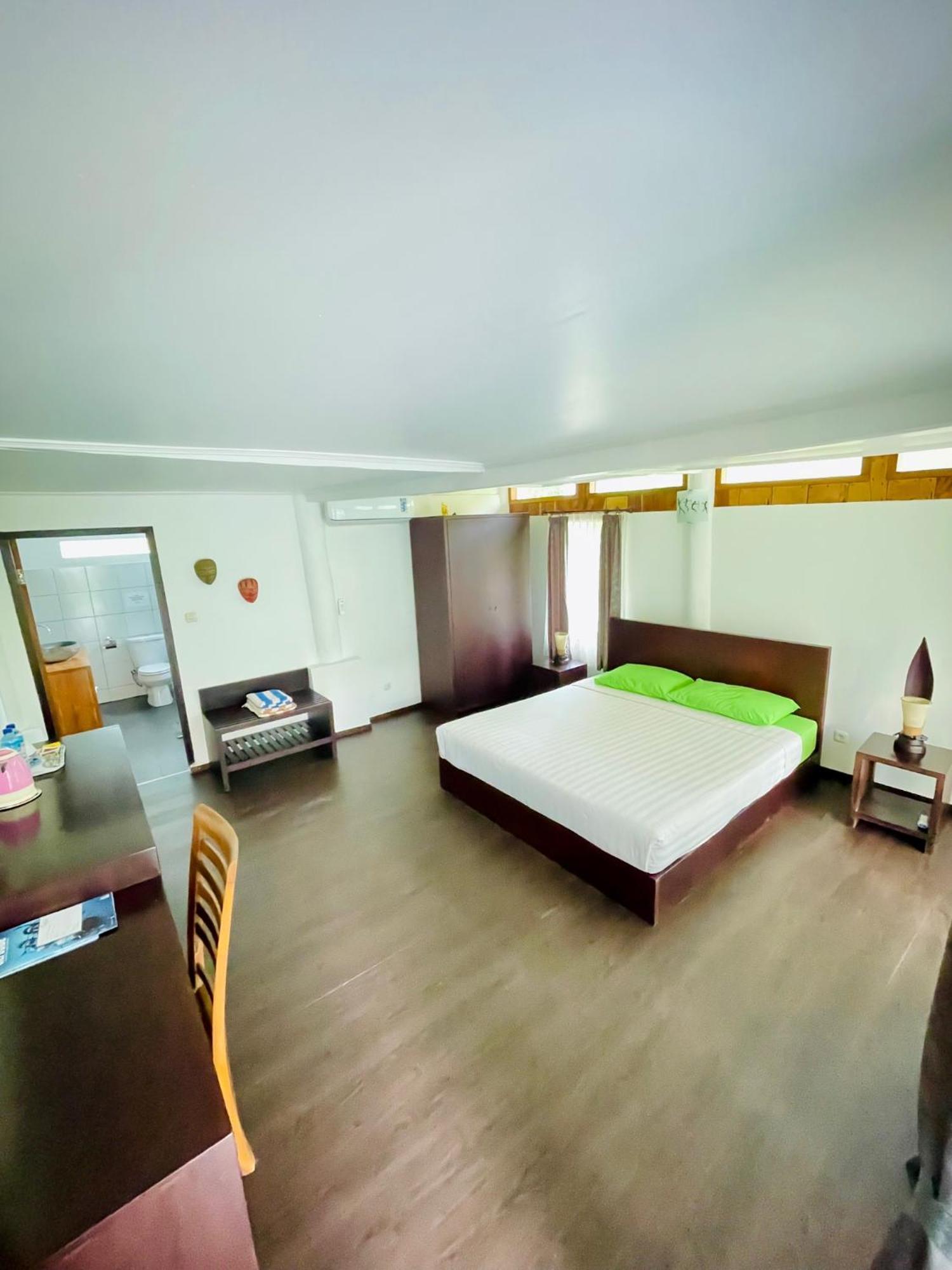 Anggrek Putih Lombok Cooking Class And Homestay Senggigi Eksteriør bilde