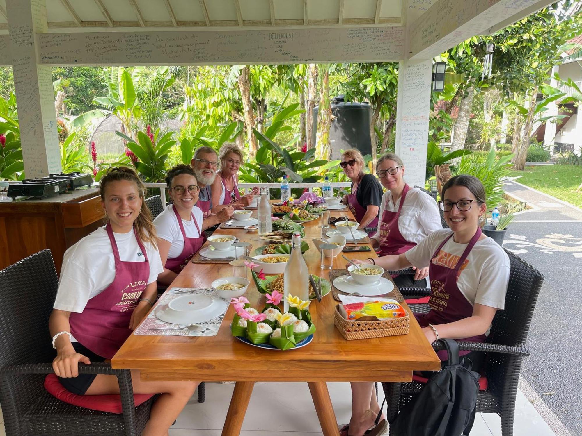 Anggrek Putih Lombok Cooking Class And Homestay Senggigi Eksteriør bilde